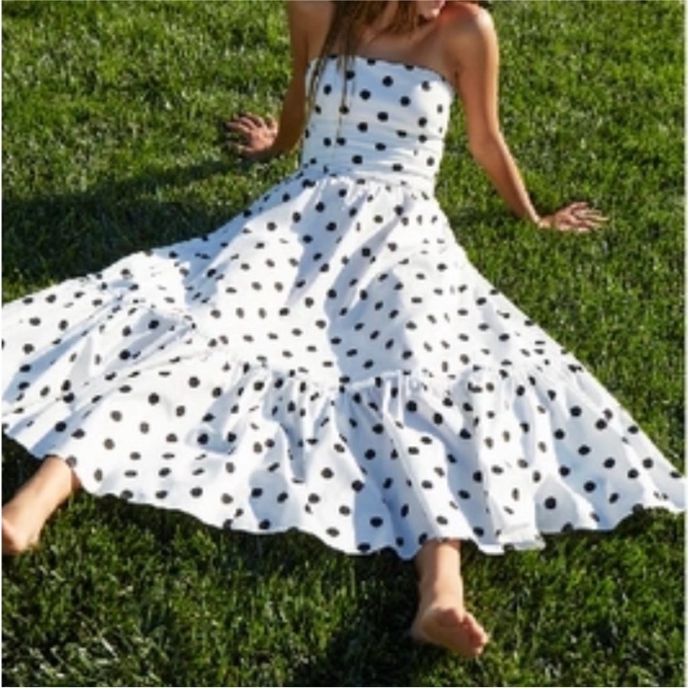 COPY - GOOP G. LABEL
Polka Dot Print Midi Length Dress 2